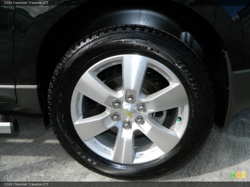 2009 Chevrolet Traverse LTZ Wheel and Tire Photo #76816488