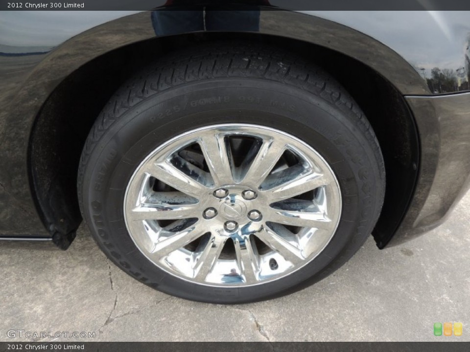 2012 Chrysler 300 Limited Wheel and Tire Photo #76882545