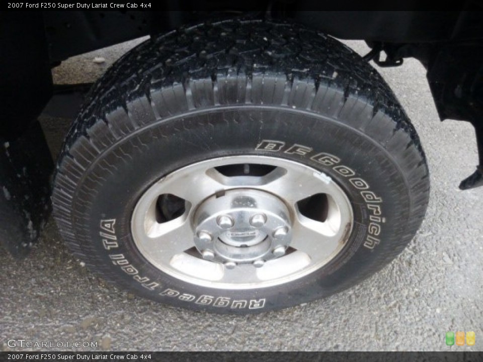 2007 Ford F250 Super Duty Lariat Crew Cab 4x4 Wheel and Tire Photo #76890609
