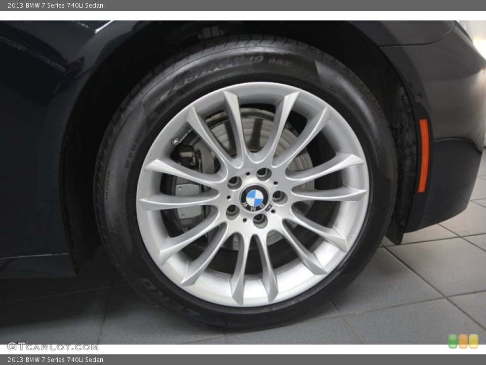 2013 BMW 7 Series 740Li Sedan Wheel and Tire Photo #76909037