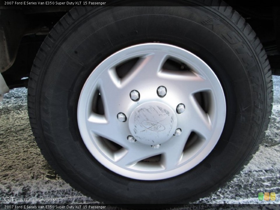 2007 Ford E Series Van E350 Super Duty XLT 15 Passenger Wheel and Tire Photo #76913391