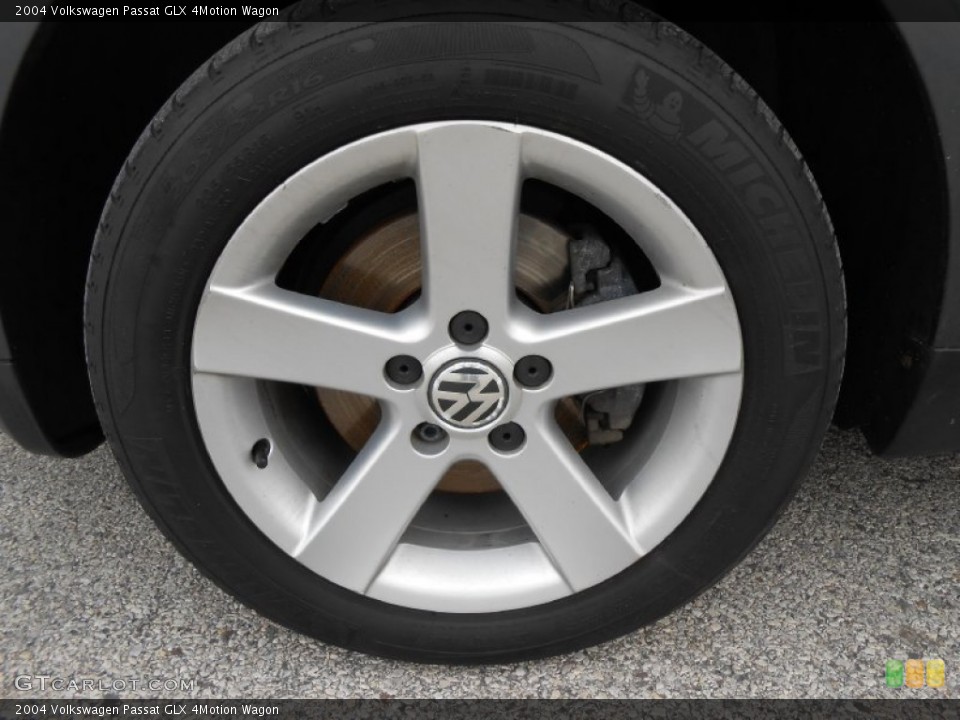 2004 Volkswagen Passat GLX 4Motion Wagon Wheel and Tire Photo #76945904