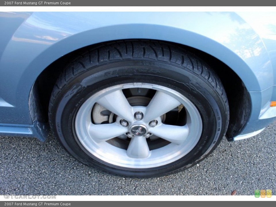 2007 Ford Mustang GT Premium Coupe Wheel and Tire Photo #76954417