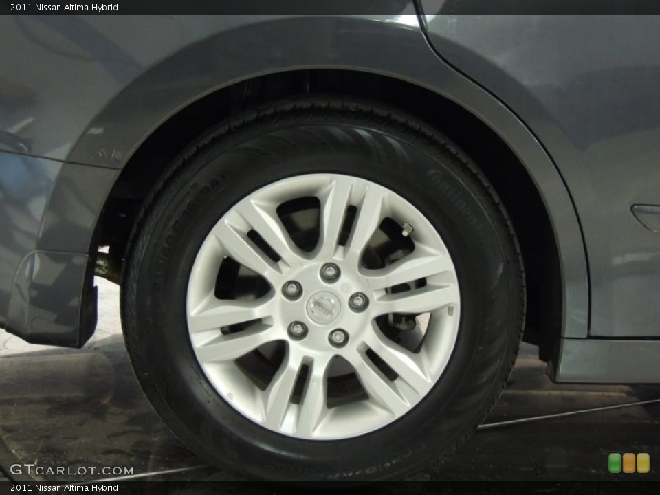 2011 Nissan Altima Hybrid Wheel and Tire Photo #76960252