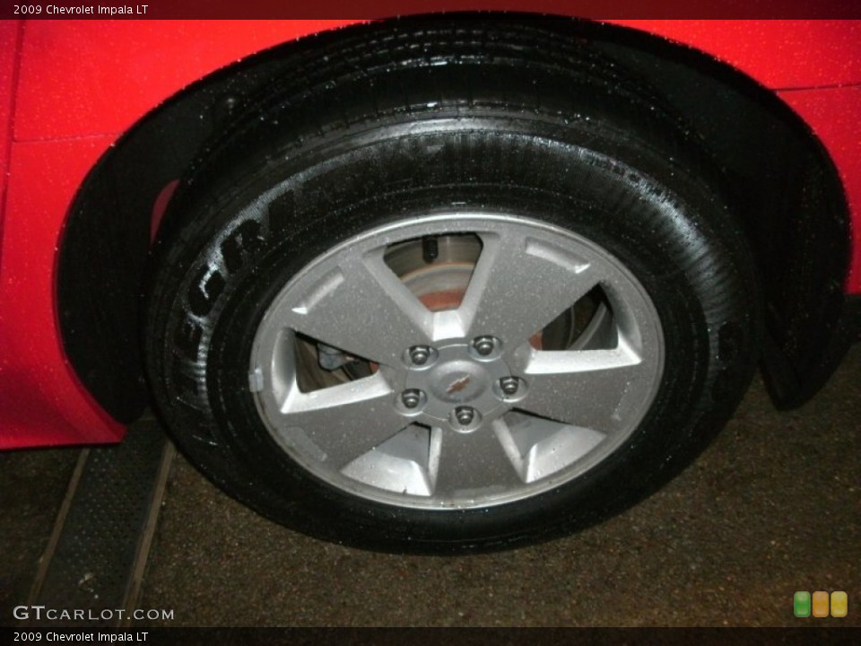 2009 Chevrolet Impala LT Wheel and Tire Photo #76989633