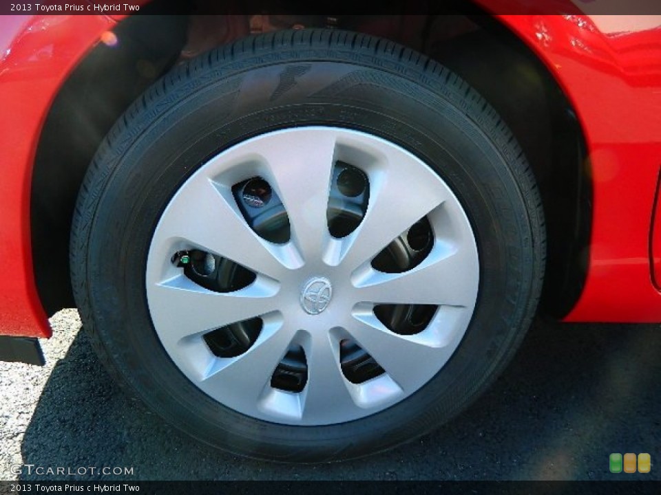2013 Toyota Prius c Hybrid Two Wheel and Tire Photo #76989837