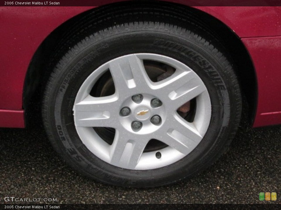 2006 Chevrolet Malibu LT Sedan Wheel and Tire Photo #76995534