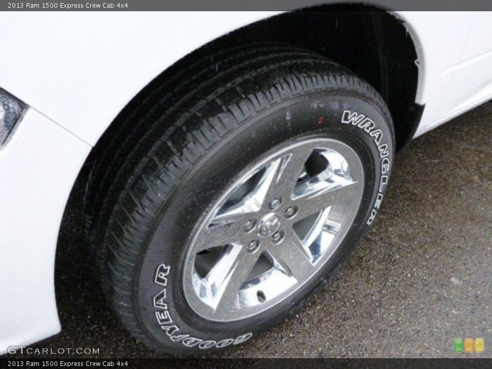 2013 Ram 1500 Express Crew Cab 4x4 Wheel and Tire Photo #77028018