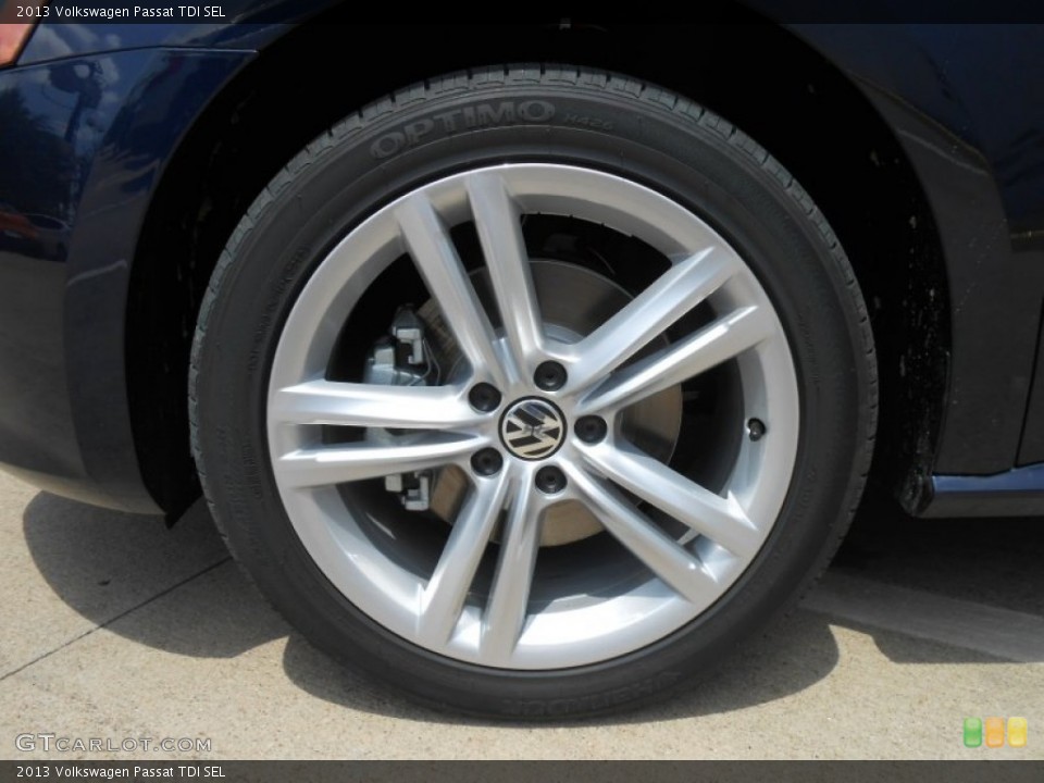 2013 Volkswagen Passat TDI SEL Wheel and Tire Photo #77040651