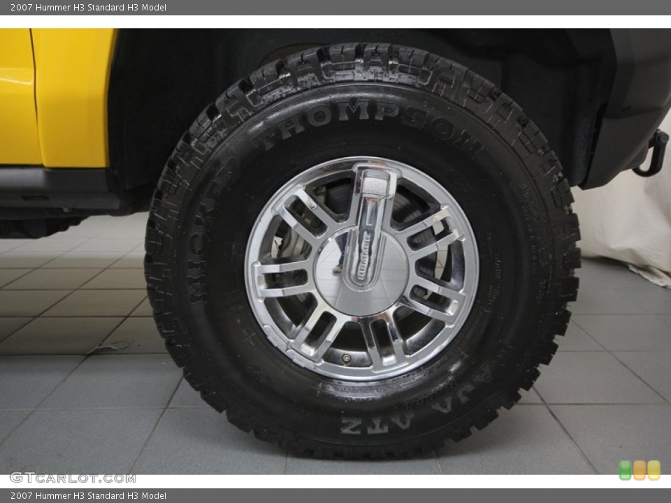2007 Hummer H3  Wheel and Tire Photo #77073090