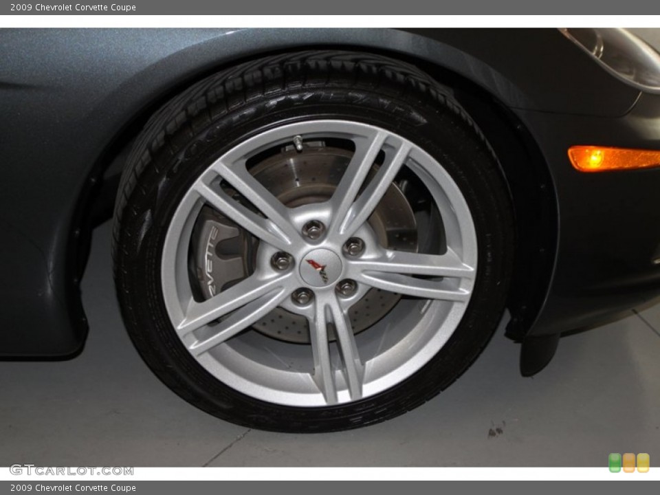 2009 Chevrolet Corvette Coupe Wheel and Tire Photo #77092248