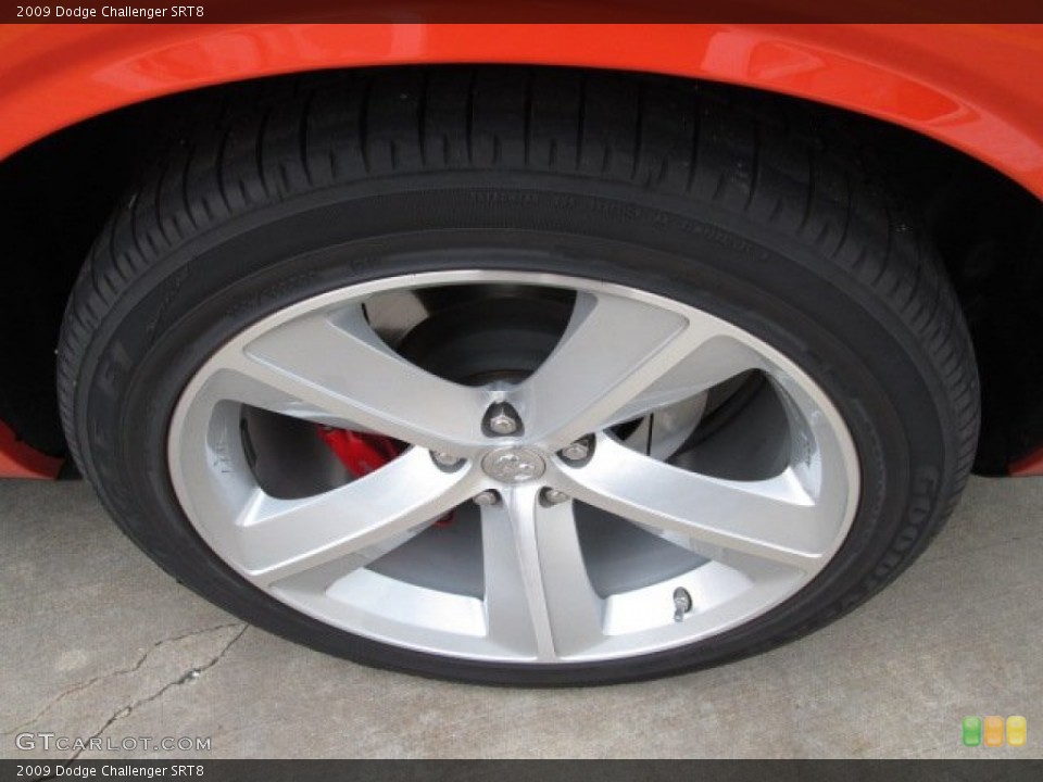 2009 Dodge Challenger SRT8 Wheel and Tire Photo #77093325