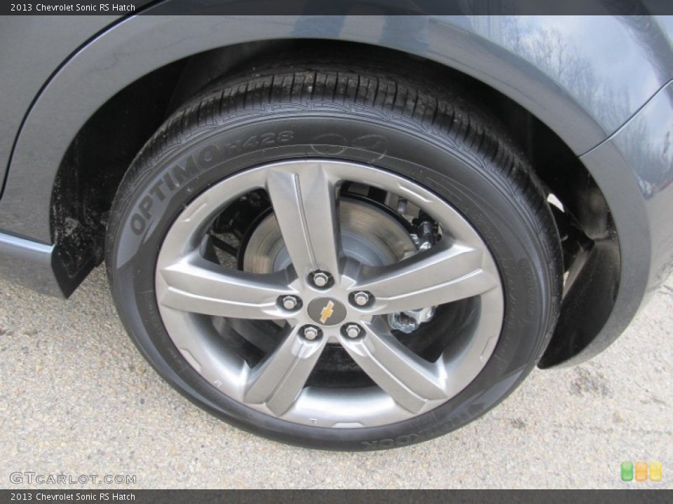 2013 Chevrolet Sonic RS Hatch Wheel and Tire Photo #77131094