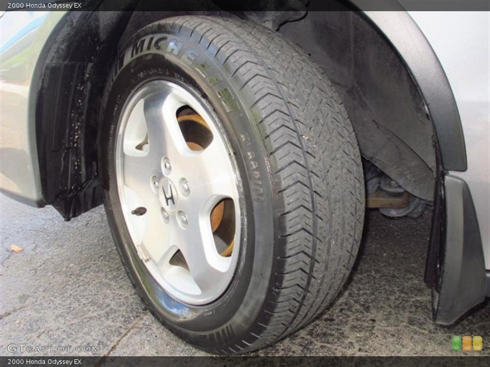 2000 Honda Odyssey EX Wheel and Tire Photo #77142395