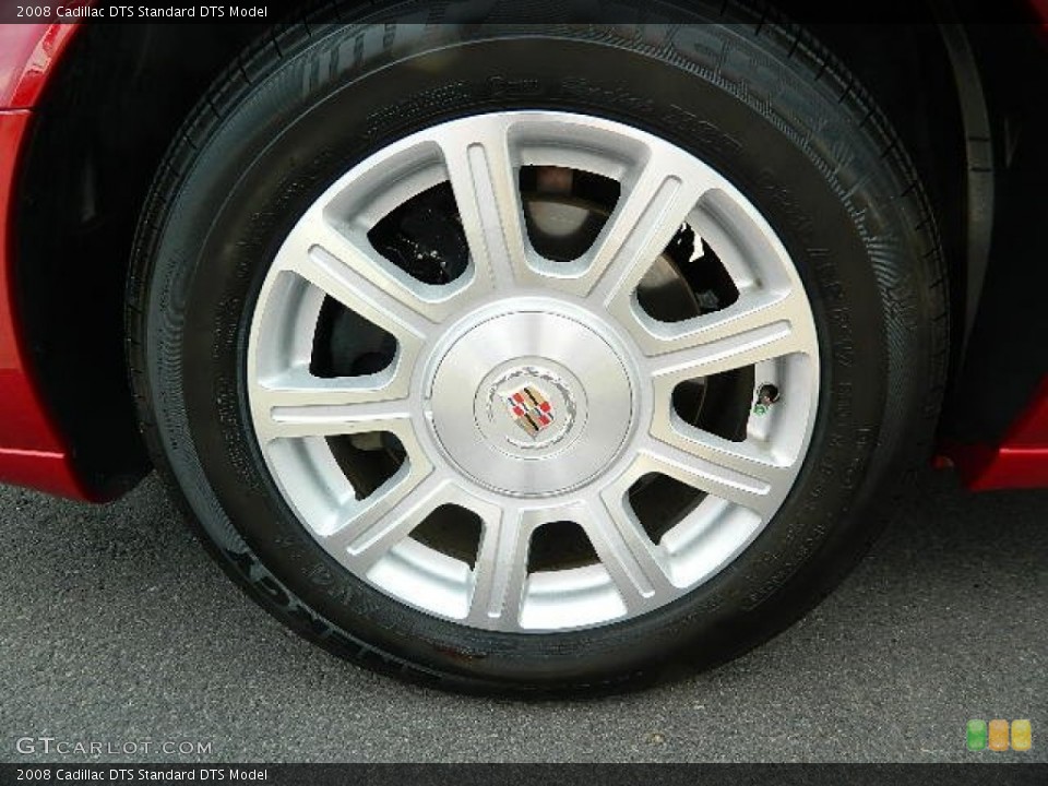 2008 Cadillac DTS  Wheel and Tire Photo #77158937