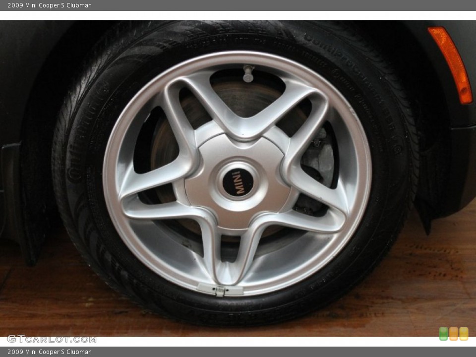 2009 Mini Cooper S Clubman Wheel and Tire Photo #77171896