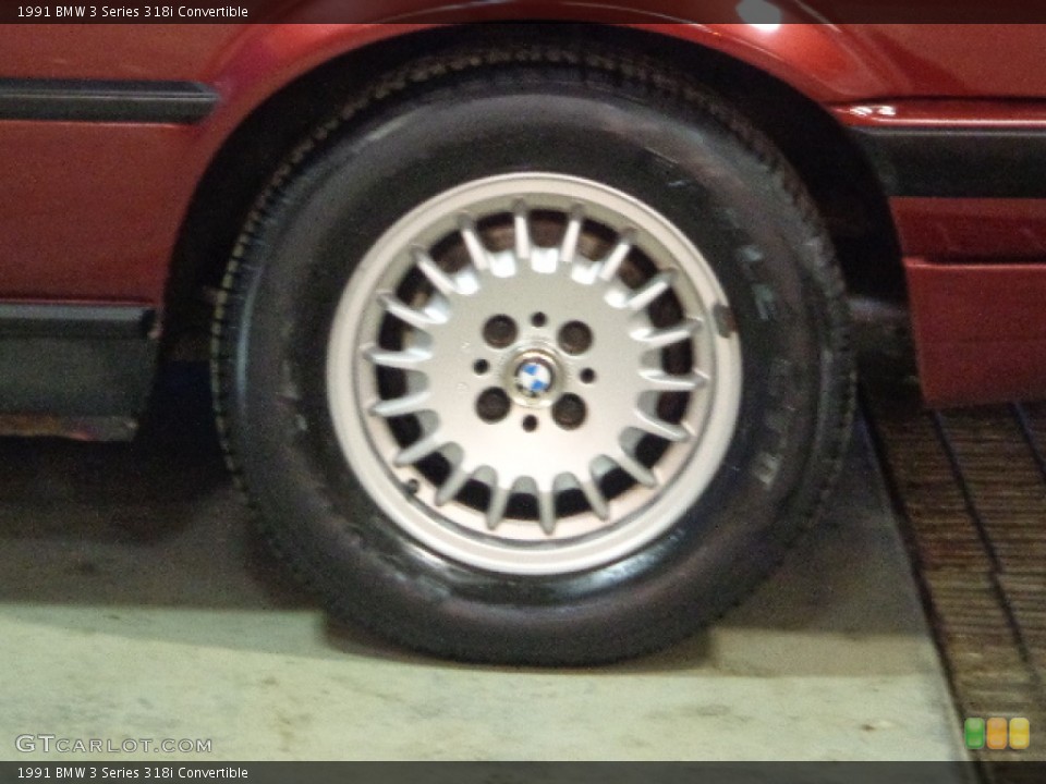 1991 BMW 3 Series 318i Convertible Wheel and Tire Photo #77182983