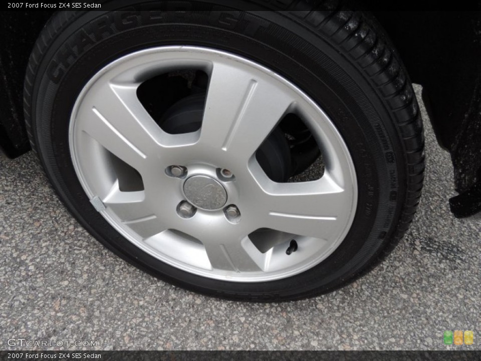 2007 Ford Focus ZX4 SES Sedan Wheel and Tire Photo #77235218