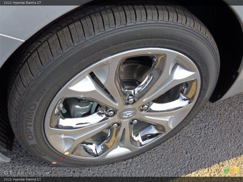 2013 Hyundai Elantra GT Wheel and Tire Photo #77257569