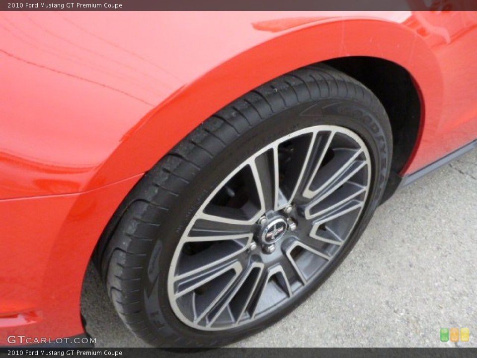2010 Ford Mustang GT Premium Coupe Wheel and Tire Photo #77259182