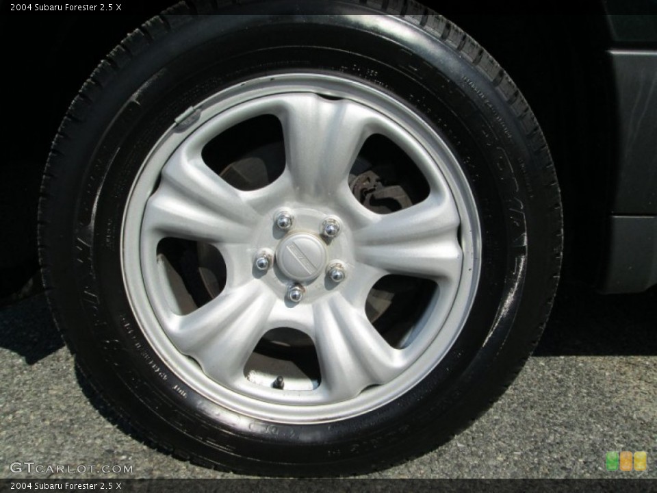 2004 Subaru Forester 2.5 X Wheel and Tire Photo #77263763