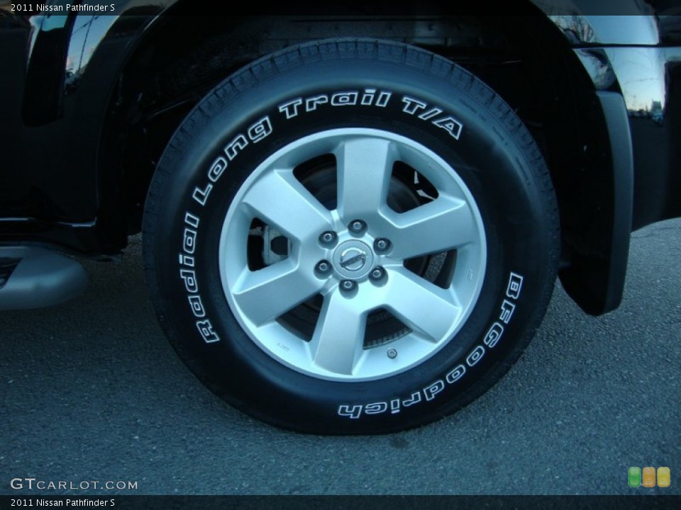 2011 Nissan Pathfinder S Wheel and Tire Photo #77301960
