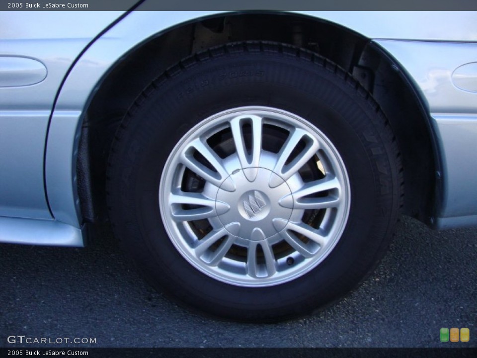 2005 Buick LeSabre Custom Wheel and Tire Photo #77304231