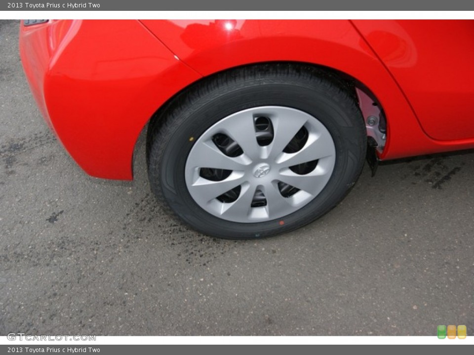 2013 Toyota Prius c Hybrid Two Wheel and Tire Photo #77310945