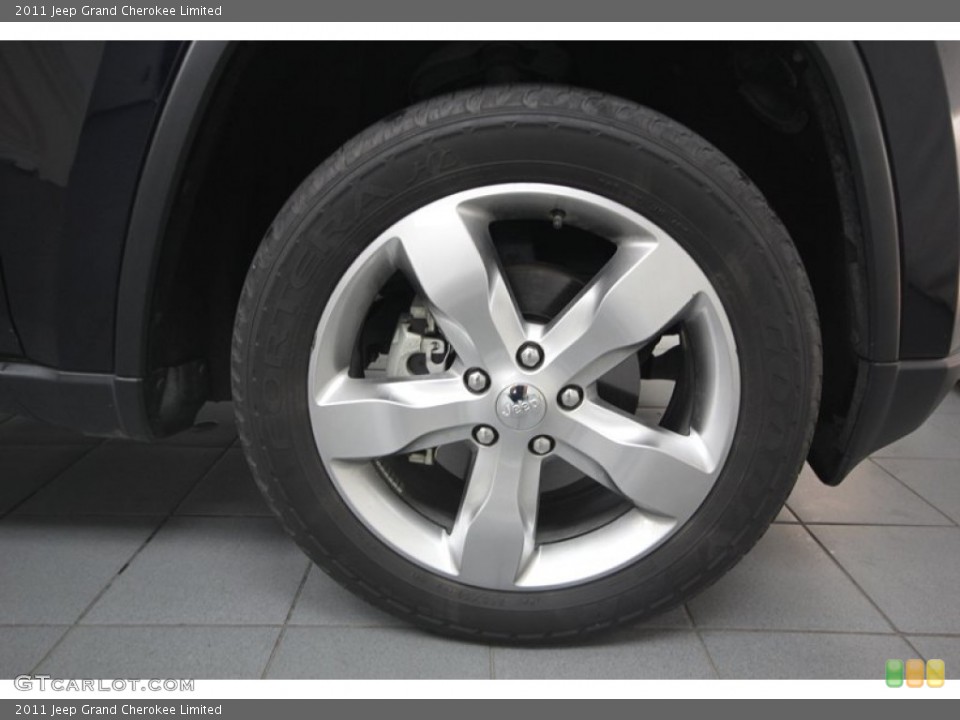 2011 Jeep Grand Cherokee Limited Wheel and Tire Photo #77389893