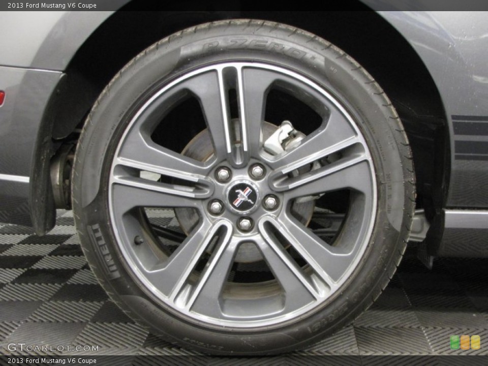 2013 Ford Mustang V6 Coupe Wheel and Tire Photo #77400518
