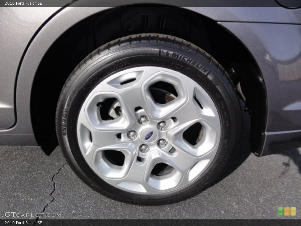 2010 Ford Fusion SE Wheel and Tire Photo #77401967