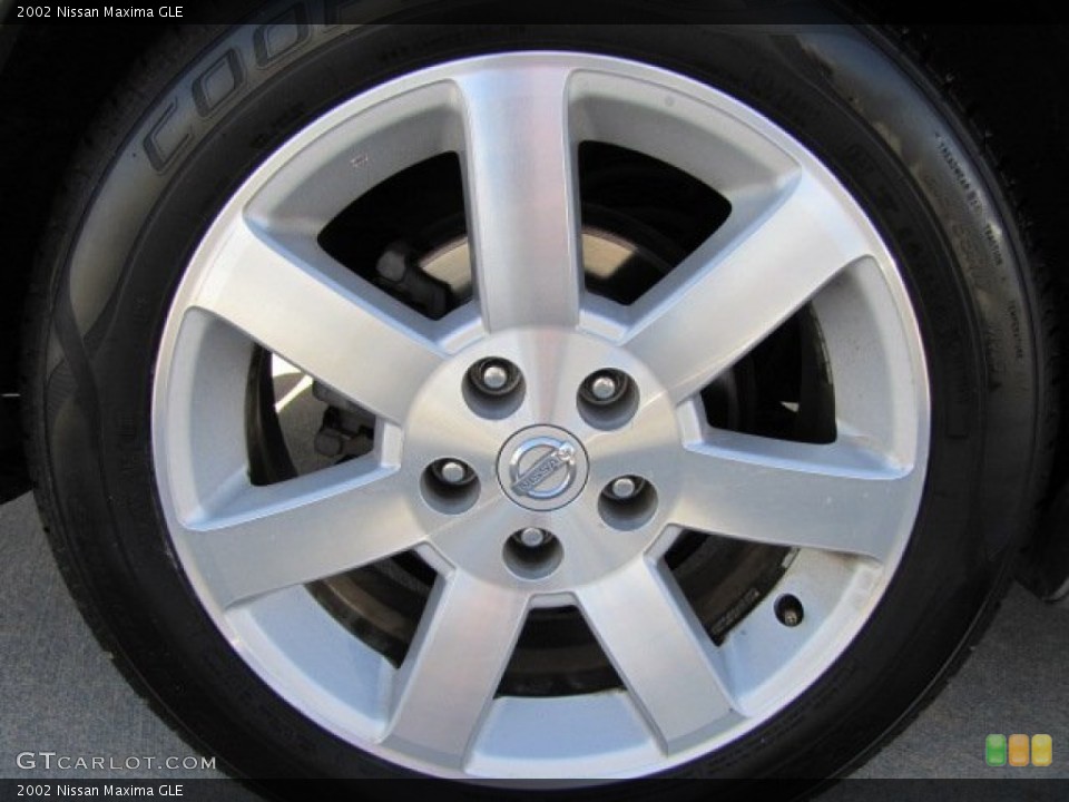 2002 Nissan Maxima GLE Wheel and Tire Photo #77457372