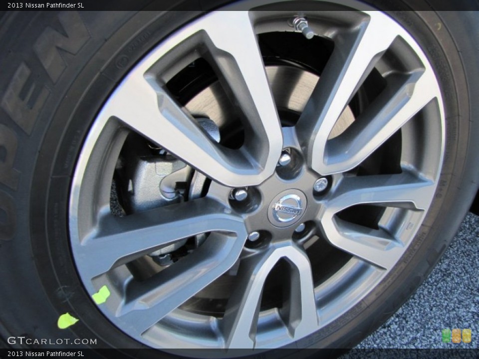 2013 Nissan Pathfinder SL Wheel and Tire Photo #77478110