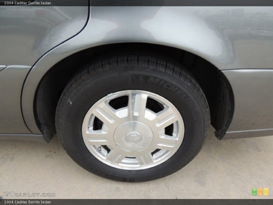 2004 Cadillac DeVille Sedan Wheel and Tire Photo #77487233