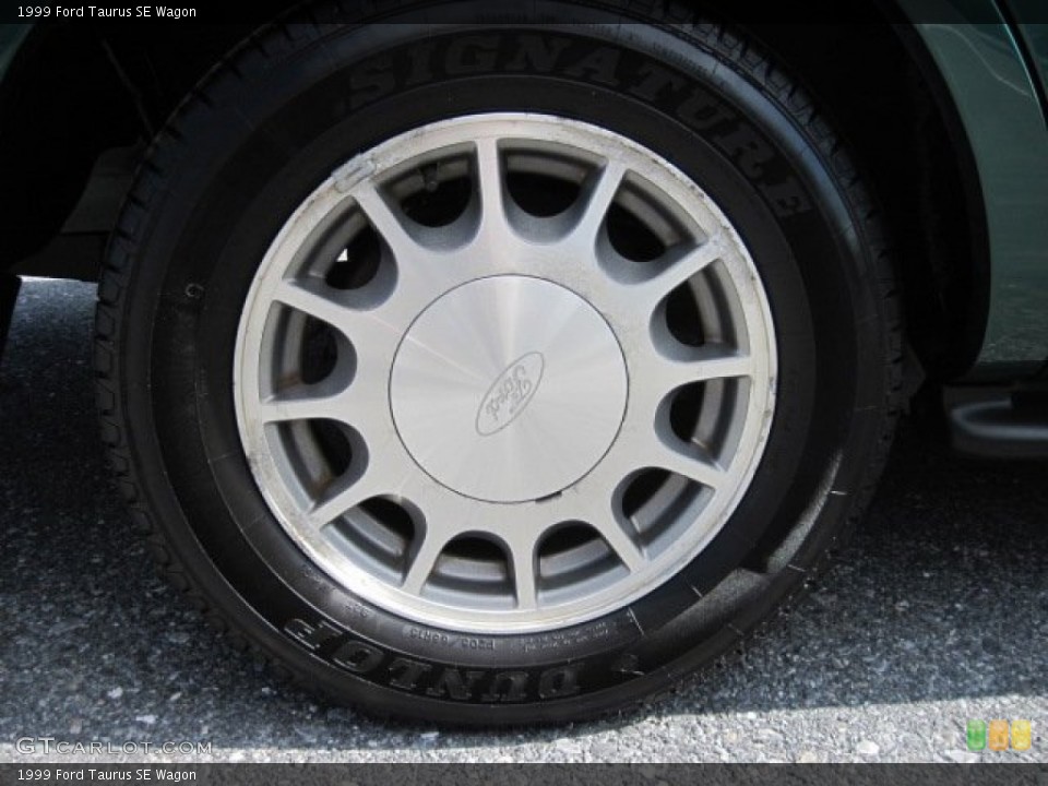 1999 Ford Taurus SE Wagon Wheel and Tire Photo #77512661