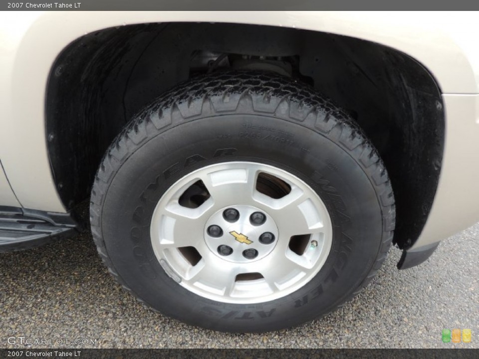 2007 Chevrolet Tahoe LT Wheel and Tire Photo #77565060