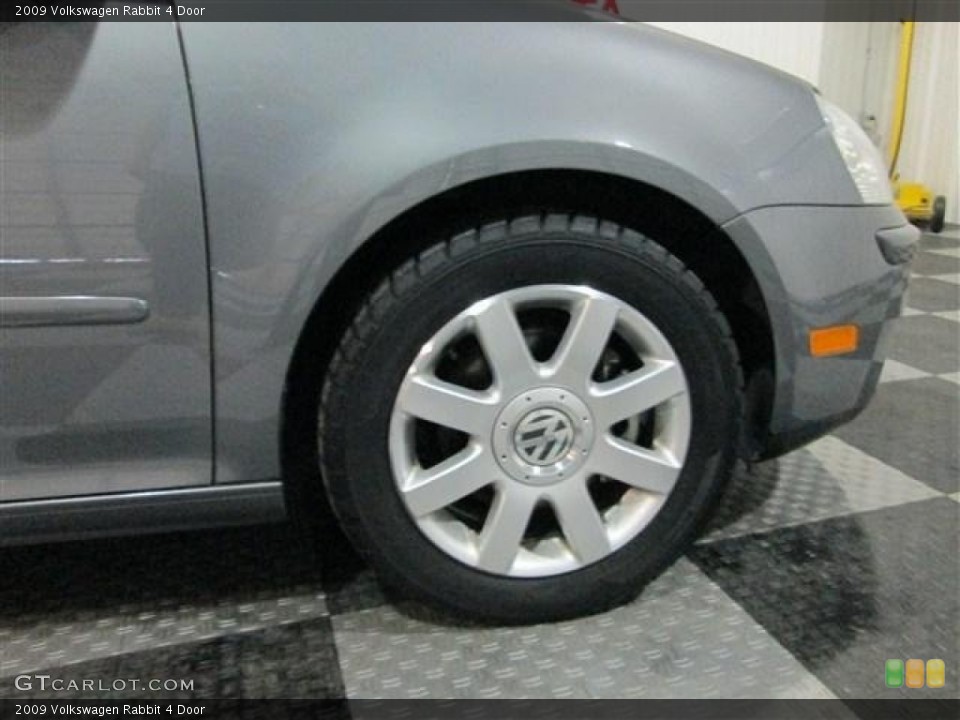 2009 Volkswagen Rabbit 4 Door Wheel and Tire Photo #77566689