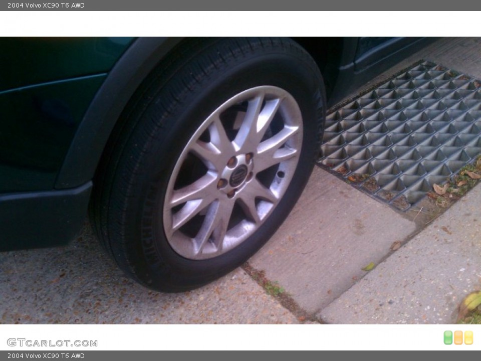 2004 Volvo XC90 T6 AWD Wheel and Tire Photo #77566950