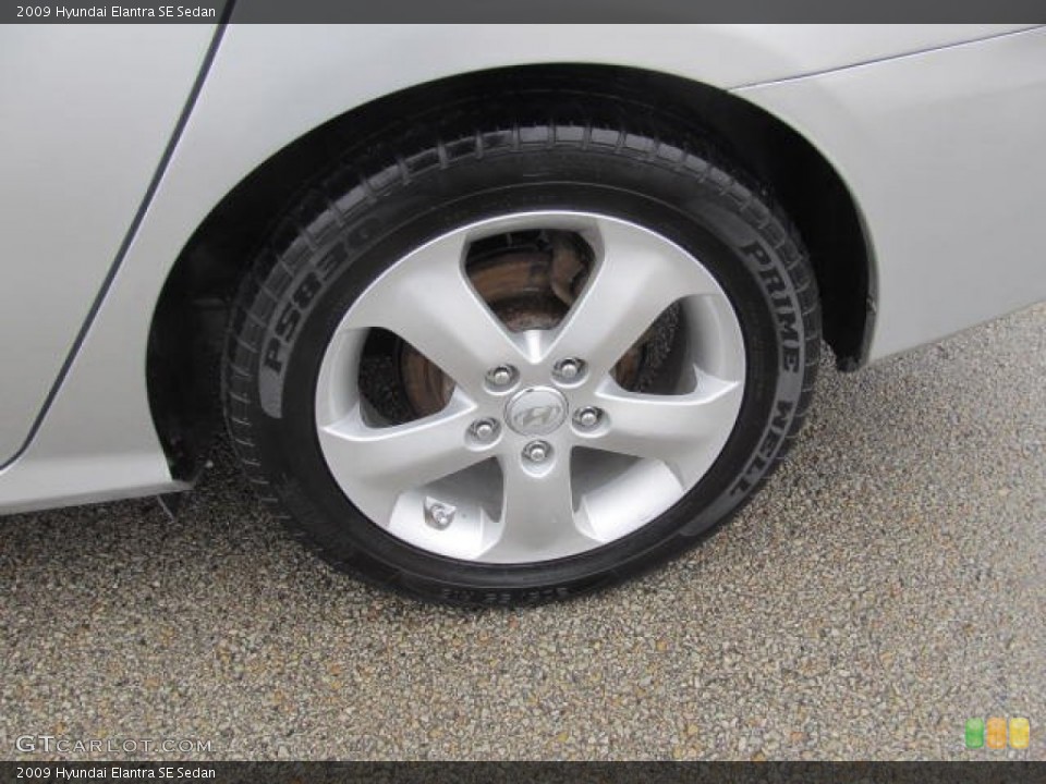 2009 Hyundai Elantra SE Sedan Wheel and Tire Photo #77576877