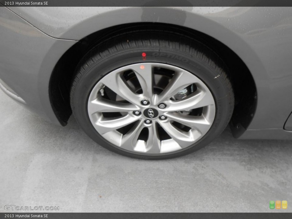 2013 Hyundai Sonata SE Wheel and Tire Photo #77593704