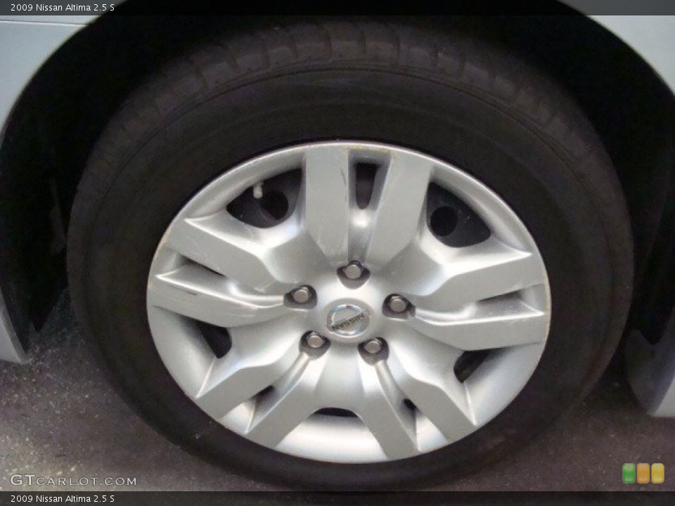 2009 Nissan Altima 2.5 S Wheel and Tire Photo #77678685