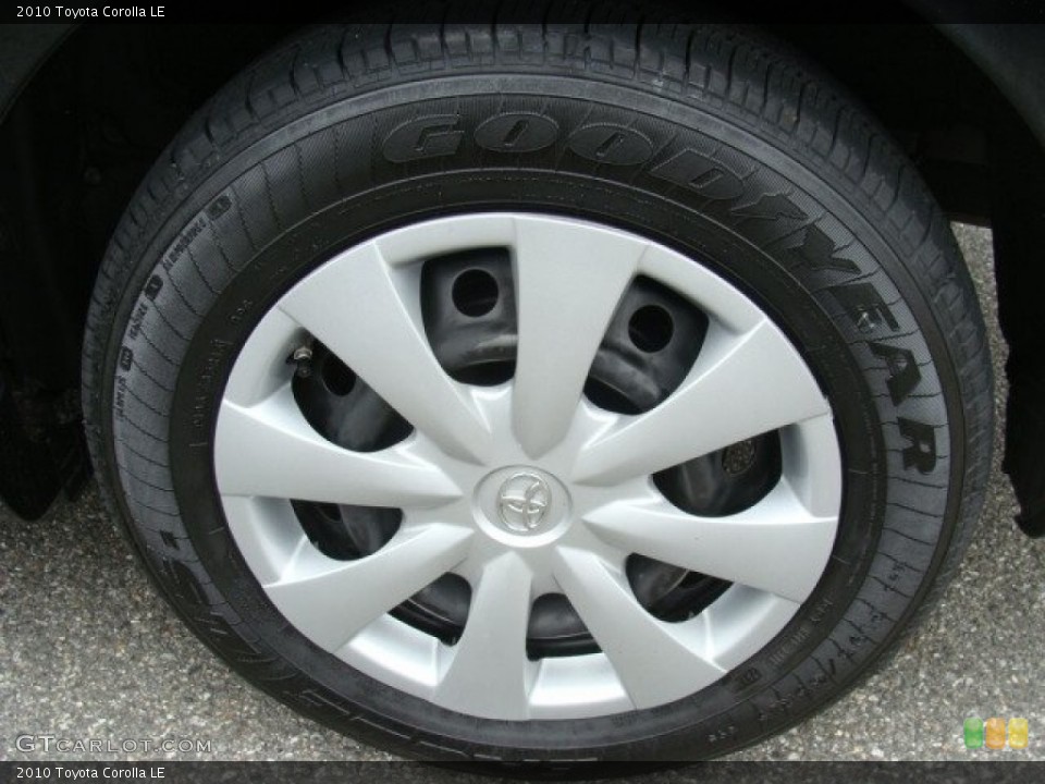 2010 Toyota Corolla LE Wheel and Tire Photo #77694875