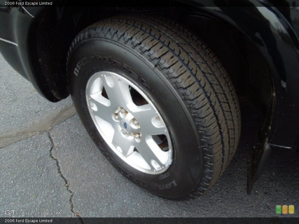 2006 Ford Escape Limited Wheel and Tire Photo #77696305