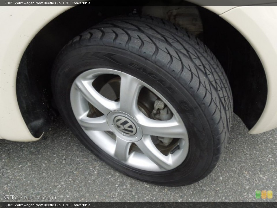 2005 Volkswagen New Beetle GLS 1.8T Convertible Wheel and Tire Photo #77714052