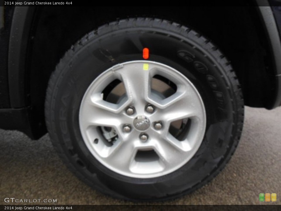 2014 Jeep Grand Cherokee Laredo 4x4 Wheel and Tire Photo #77752887