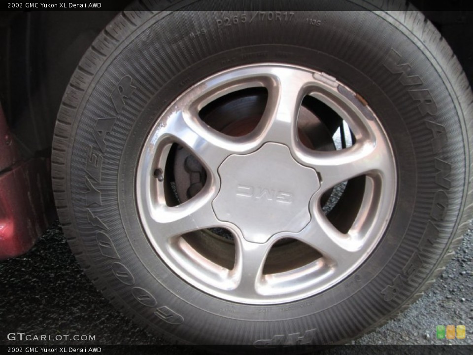 2002 GMC Yukon XL Denali AWD Wheel and Tire Photo #77790815