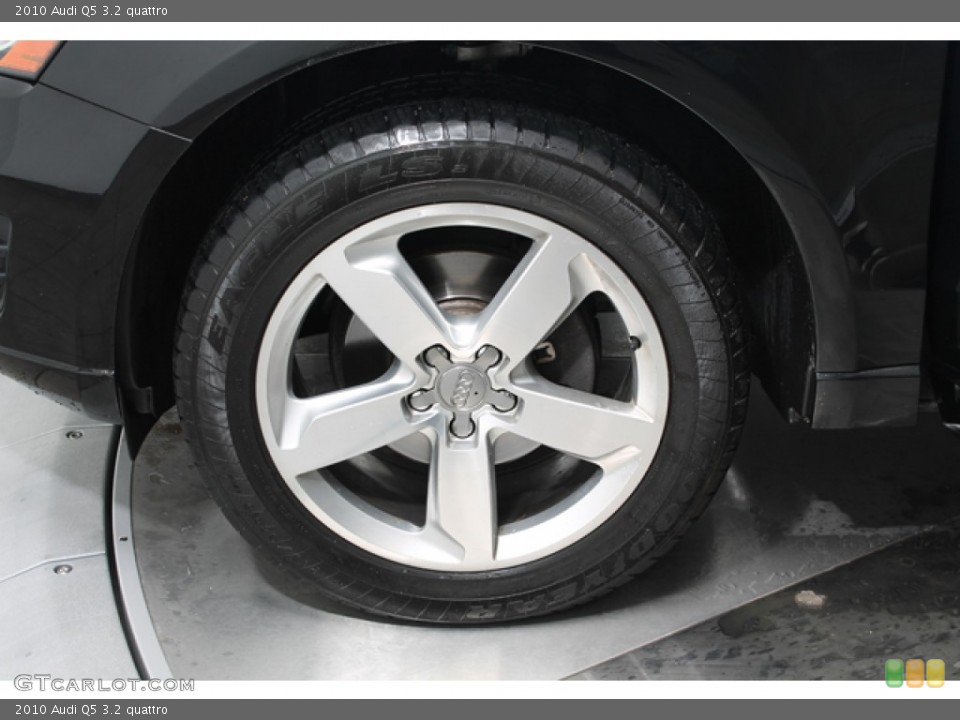 2010 Audi Q5 3.2 quattro Wheel and Tire Photo #77792648
