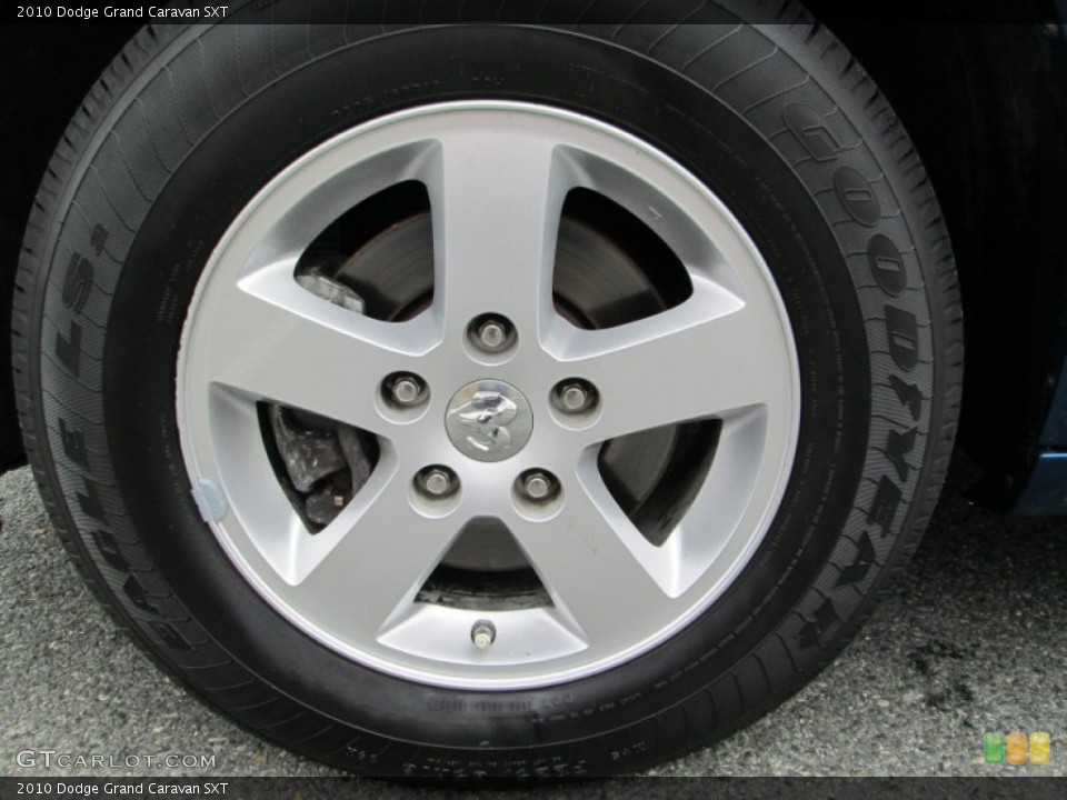 2010 Dodge Grand Caravan SXT Wheel and Tire Photo #77800880