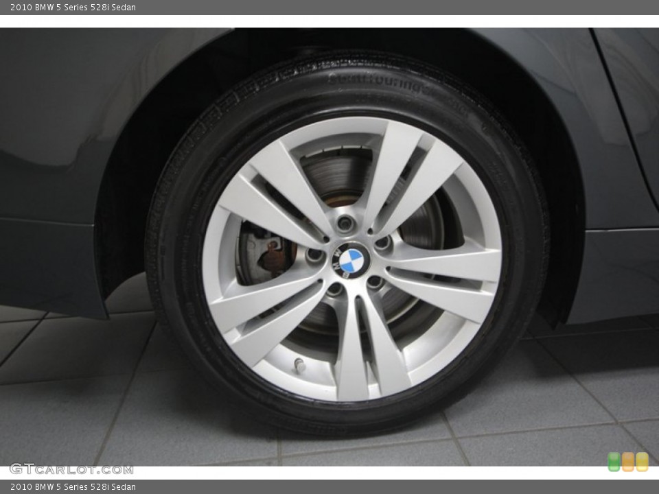 2010 BMW 5 Series 528i Sedan Wheel and Tire Photo #77815988