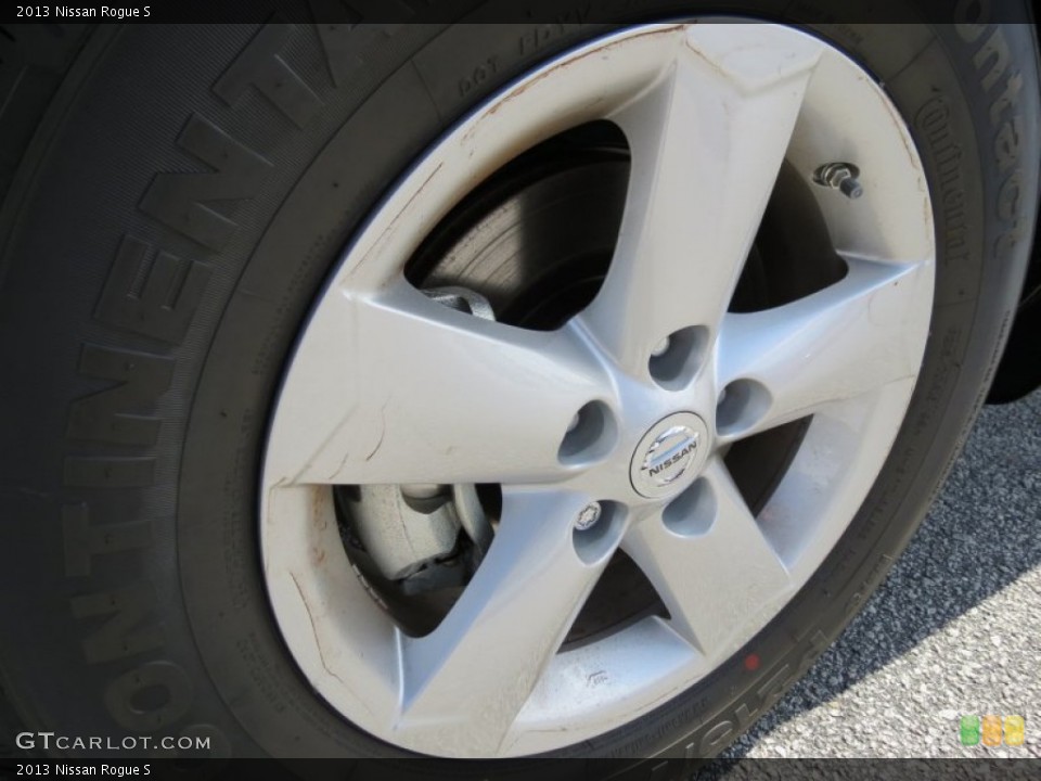 2013 Nissan Rogue S Wheel and Tire Photo #77816237